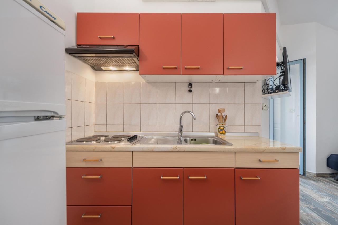 Apartment Sandra Supetarska Draga Eksteriør billede